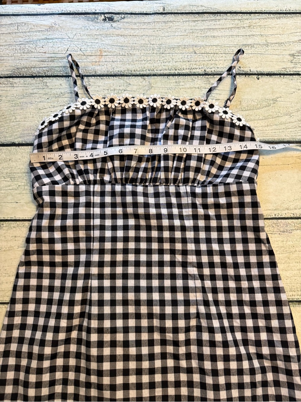 Forever 21 black & white gingham floral detail at chest summer short dress. L - Picture 5 of 7